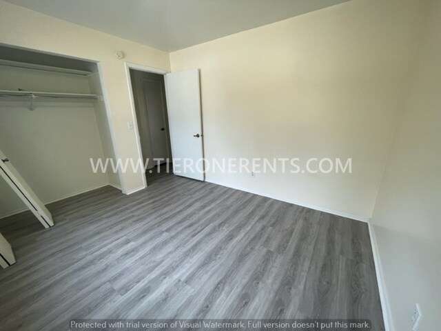 Building Photo - 2274 East Four Woods Circle Unit B
