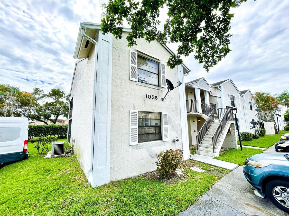 1055 N Franklin Ave Unit 1055J, Homestead, FL 33034 Condo for Rent in