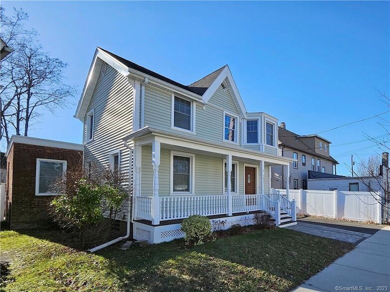 Foto principal - 34 Woodland St