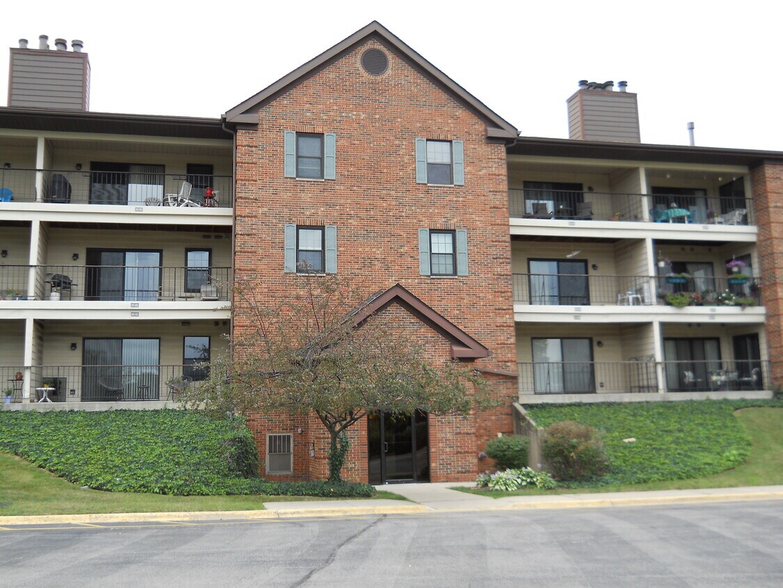 631 Hapsfield Ln, Buffalo Grove, IL 60089 Condo for Rent in Buffalo