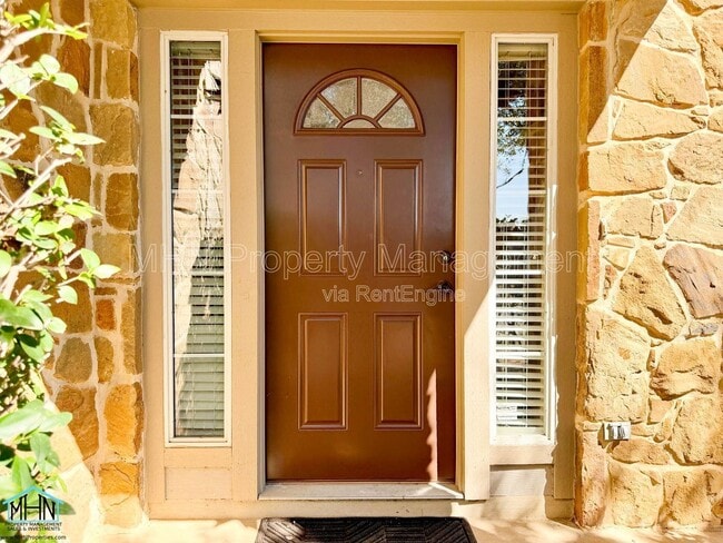 Building Photo - 5630 Sendero Spring