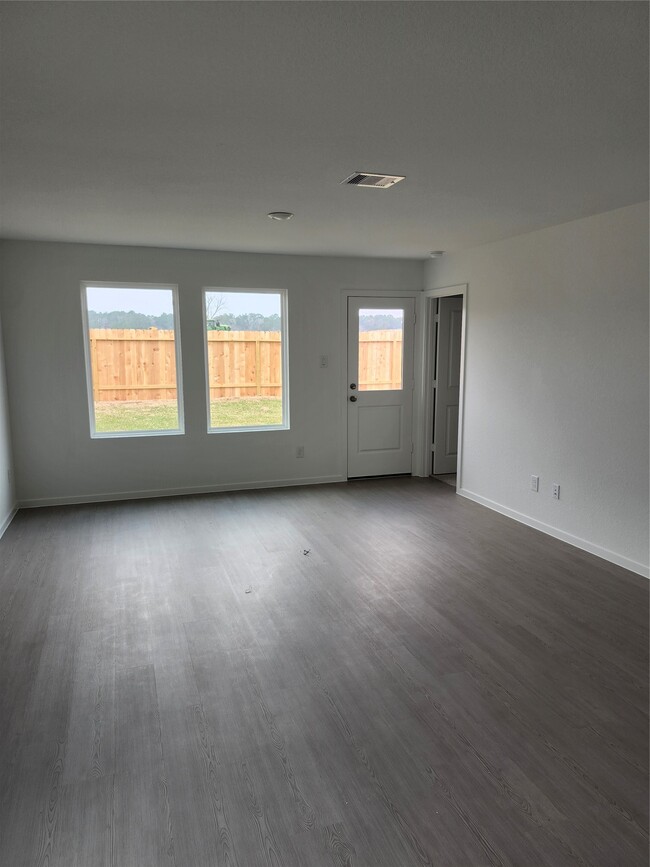 Building Photo - 12019 Noble Wood Vlg