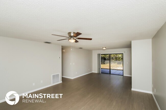 Foto del edificio - 1077 San Rafael Rd SW