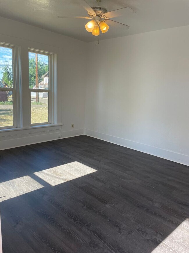 401 E Arbecam Ave Unit 244, Cortez, CO 81321 Room for Rent in Cortez