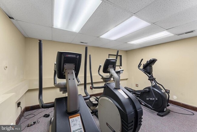 Foto del edificio - 1515 S Arlington Ridge Rd