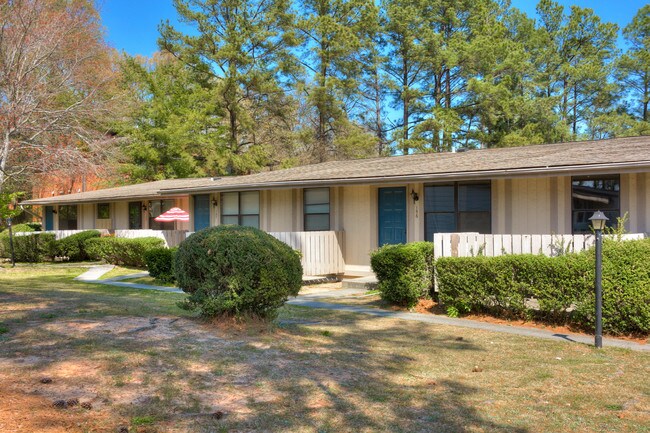 Building Photo - 127 Fister Ct