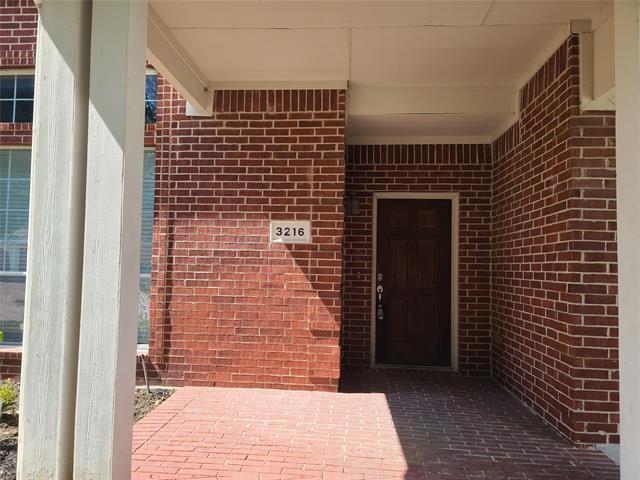 Building Photo - 3216 Porma