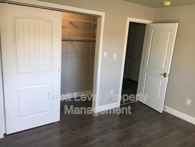 Foto del edificio - 1410 Western Dr