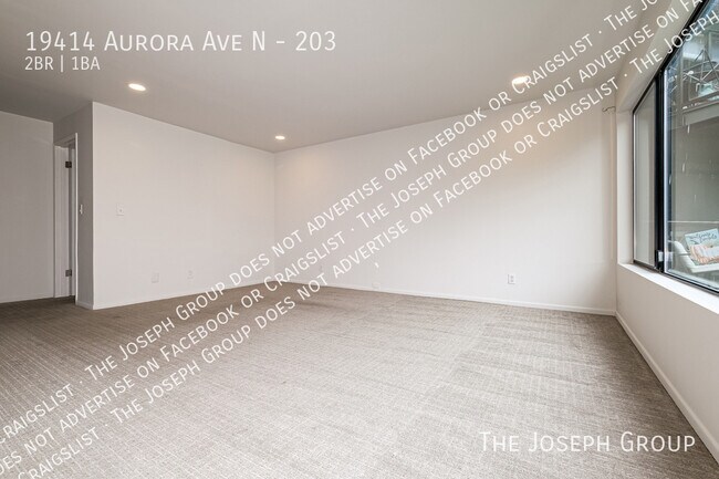 Foto del edificio - 19414 Aurora Ave N
