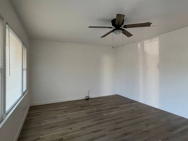 Foto del edificio - Snyder’s Sweet Spot: Modern Comfort Meets Country Charm