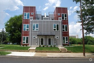 Building Photo - 1109 Porter St