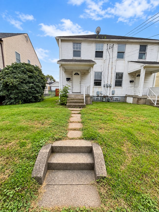 Building Photo - 616 Farnsworth Ave