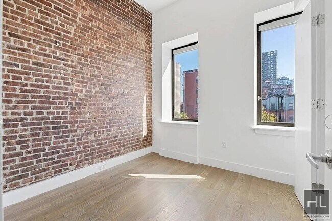 Building Photo - ALLEN STREET