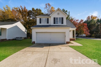 Building Photo - 3929 Grandover Dr