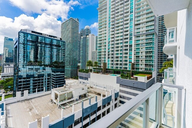 Foto del edificio - 1060 Brickell Ave