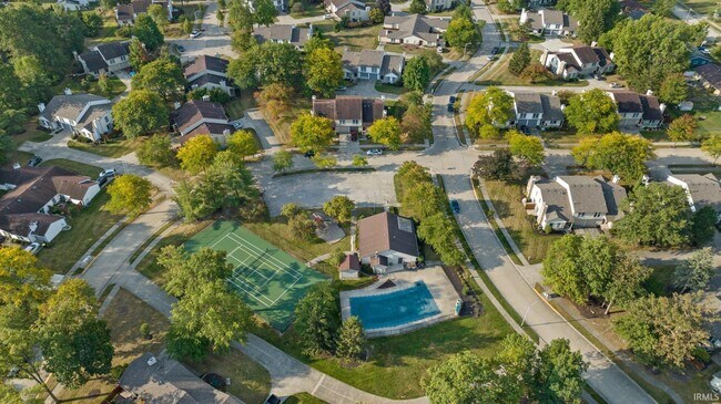 Foto del edificio - 6104 Crofton Dr