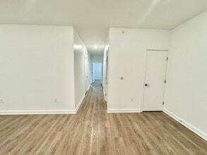 Interior Photo - Millhouse