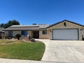 Building Photo - 11104 Lonon Ave