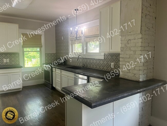 Foto del edificio - 2-Bed 1-Bath House