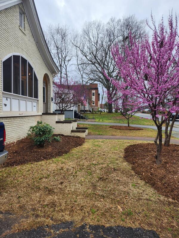 Building Photo - 30 E Faris Rd