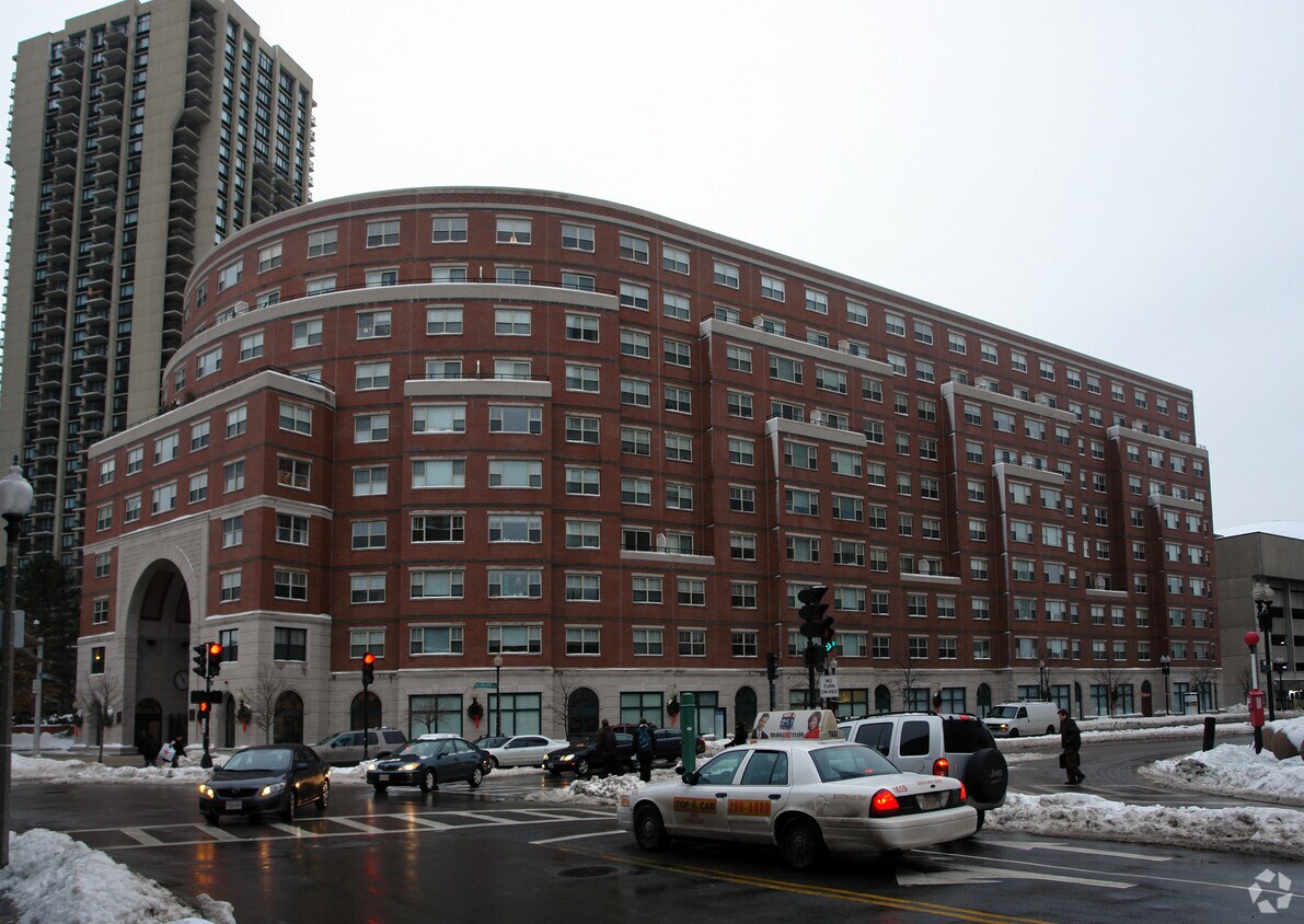 West End Place Apartments in Boston, MA