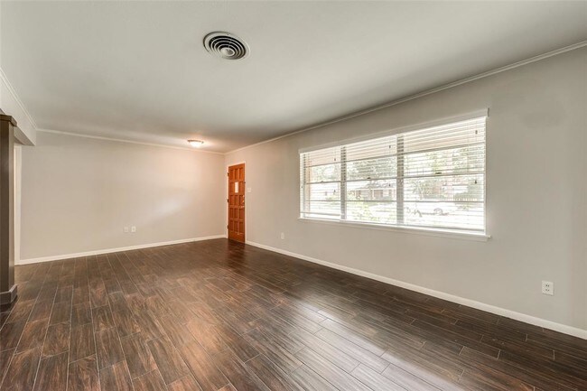 Building Photo - 5810 Wigton Dr