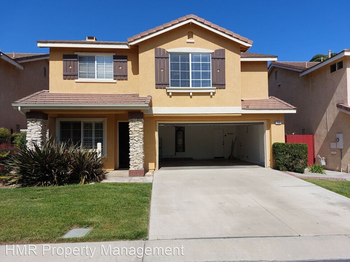 Primary Photo - 4 br, 2.5 bath House - 250 Settlers Rd.