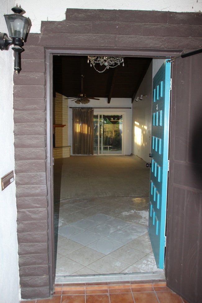 Building Photo - 2011 W Katella Ave
