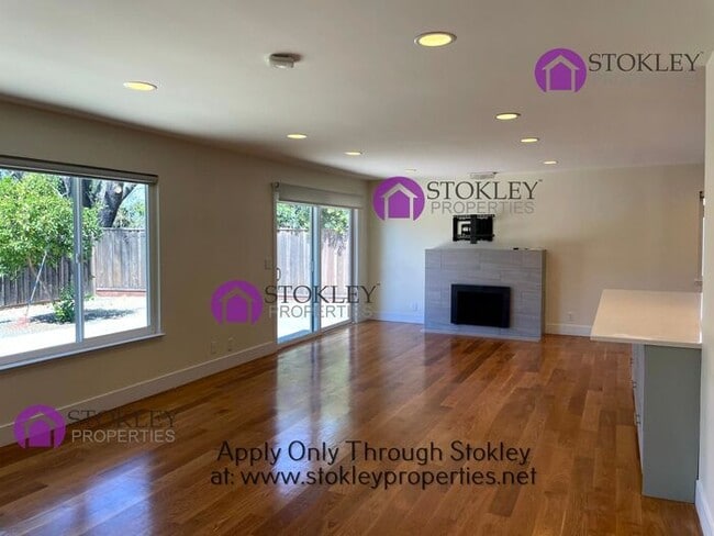 Photo - 521 Wilbur Dr House