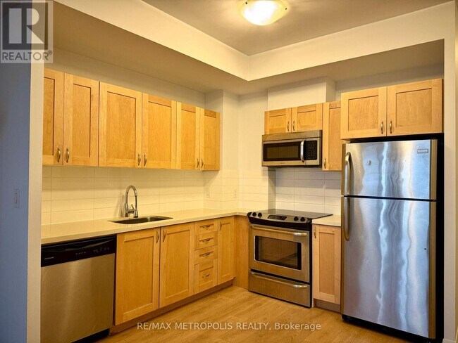 Photo du bâtiment - 540-540 Bur Oak Ave