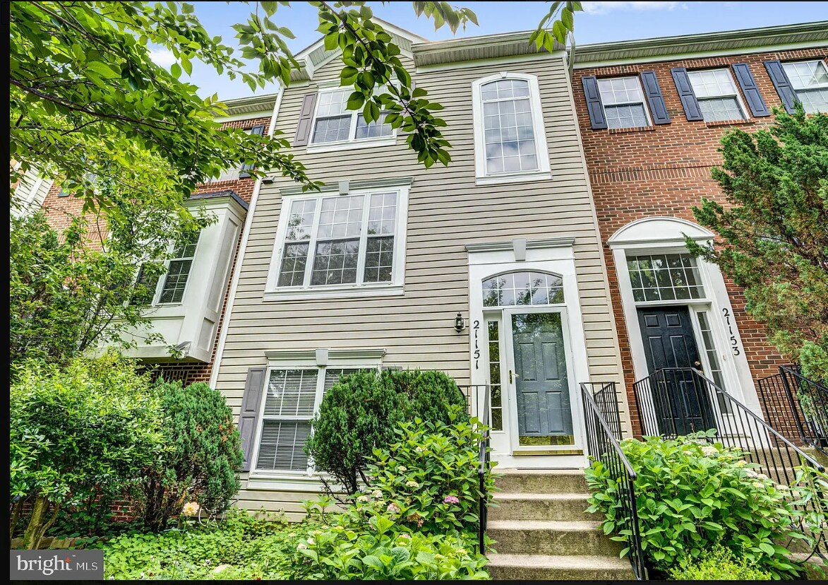 21151 Camomile Ct, Germantown, MD 20876 House Rental in Germantown