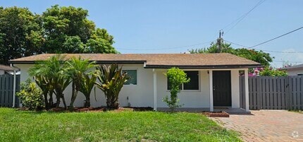 Building Photo - 1308 NW 2nd St