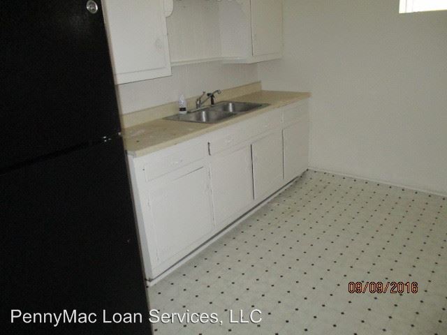 Building Photo - 362 Raymond St