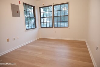 Building Photo - 107 Westchester Dr