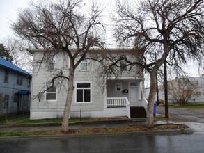 Building Photo - 536 W Bonneville St