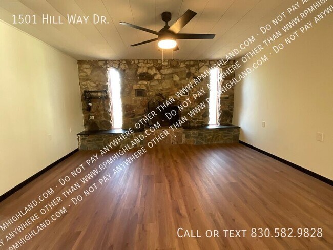 Foto del edificio - 1501 Hill Way Dr