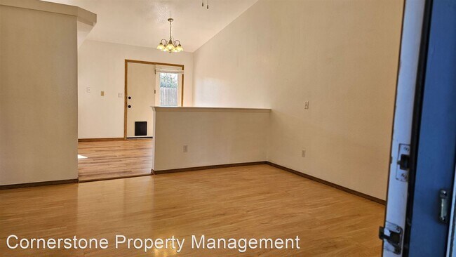 Building Photo - 3 br, 2 bath House - 1555 Biddick St