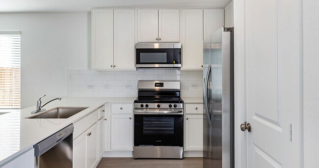 Building Photo - Overlook at Fairwater Rental Homes