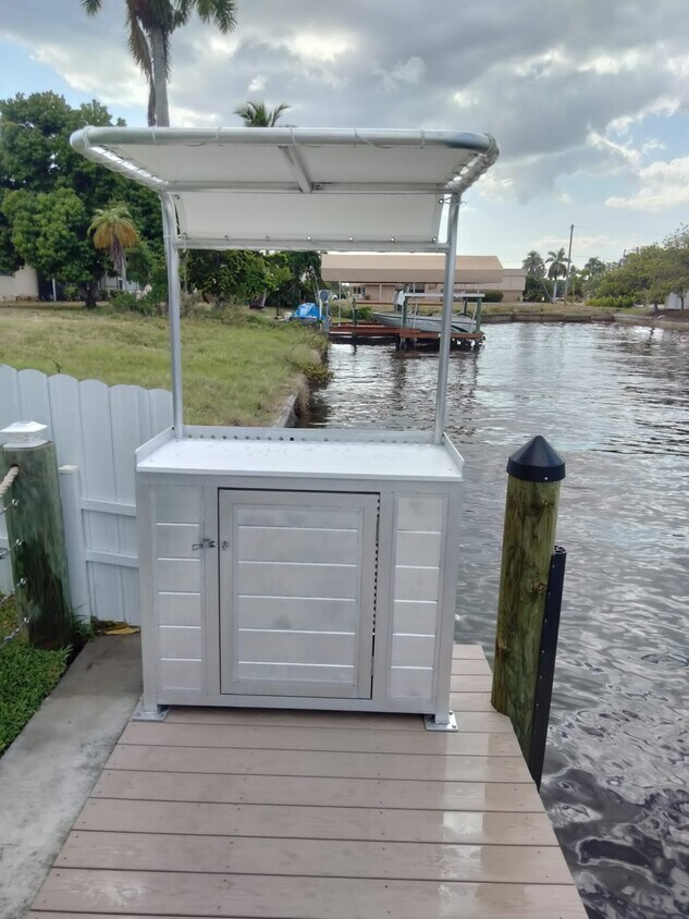 Photo - 1721 Bikini Ct (Cape Coral, FL)