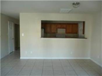 Building Photo - 3022 La Estancia Ln