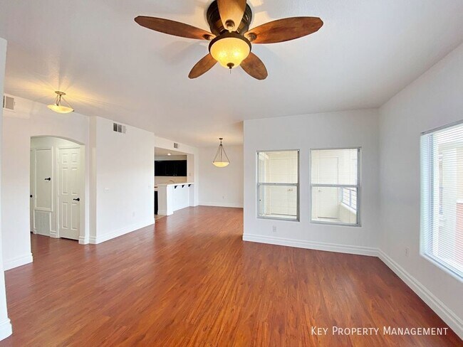 Building Photo - 10701 Pappas Ln