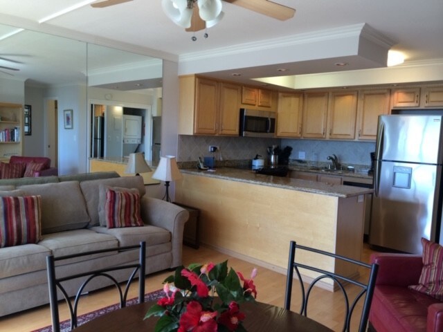 Living/Kitchen - 2410 Kuhio Ave
