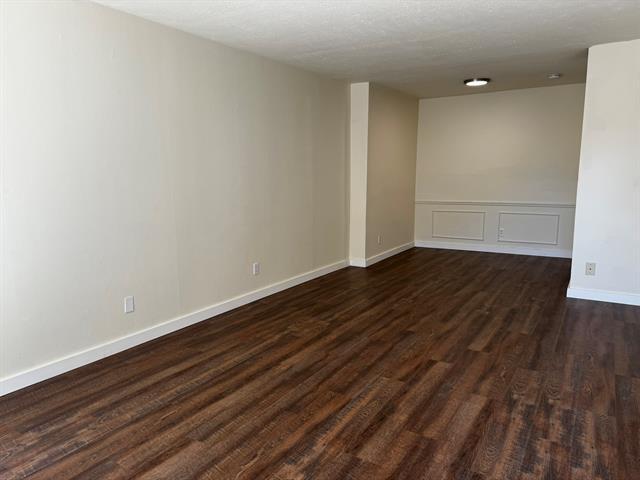 Building Photo - 4107 Avondale Ave