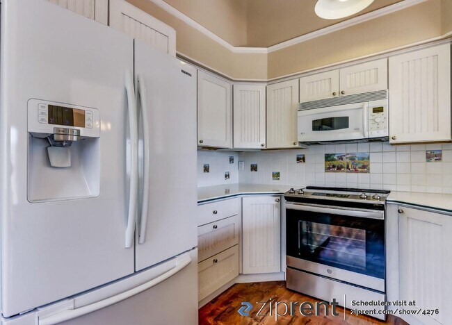 Building Photo - 548 Shorebird Cir