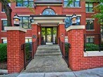Entrance - 905 Washington St