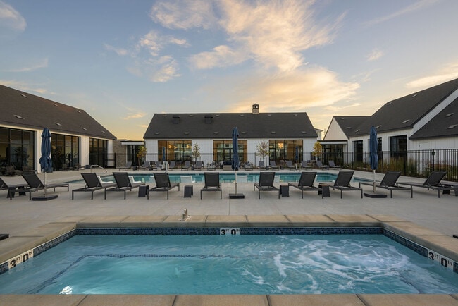 Building Photo - Seasons at Meridian Apartments