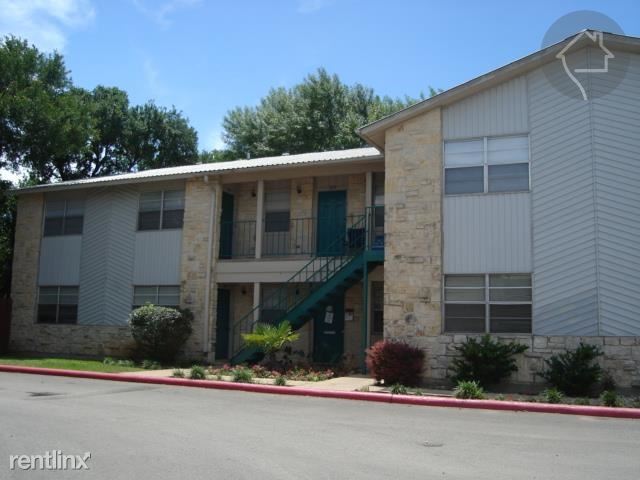 Building Photo - 1637 Post Rd