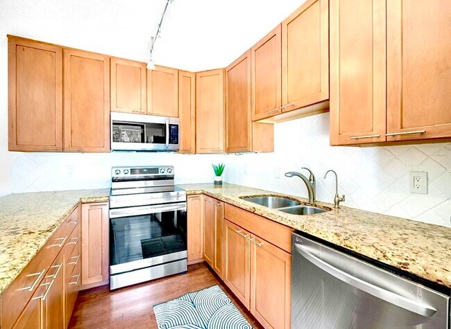 Foto del edificio - 825  Center Street 10d Jupiter Fl 33458