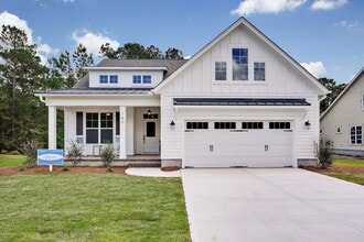 Building Photo - 180 Everett Park Trail