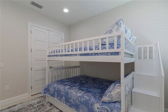 Building Photo - 8909 Yucatan Ct